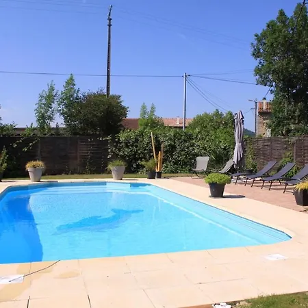 Сasa de vacaciones La Luciole *